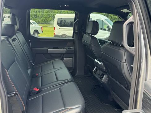 Used 2025 Ford F150 Lariat w/ Equipment Group 501A Mid AWD/4WD image 15