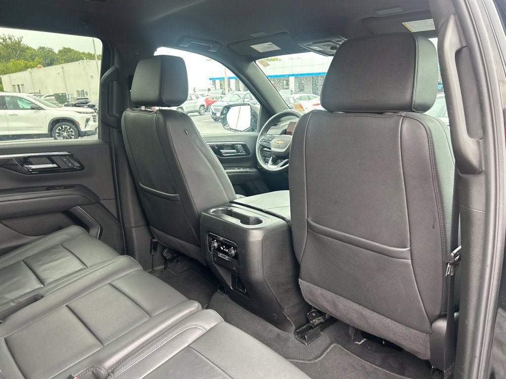 Used 2025 Chevrolet Tahoe LT AWD/4WD image 39