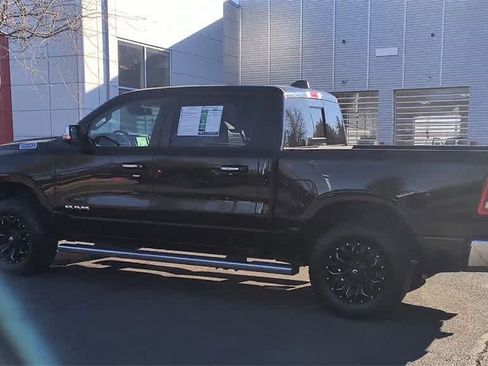 Used 2019 RAM 1500 Laramie image 6