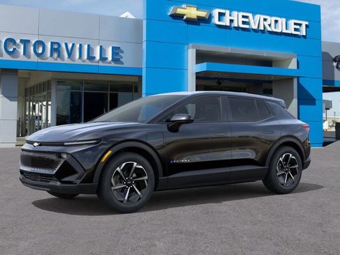 New 2026 Chevrolet Equinox EV LT image 2