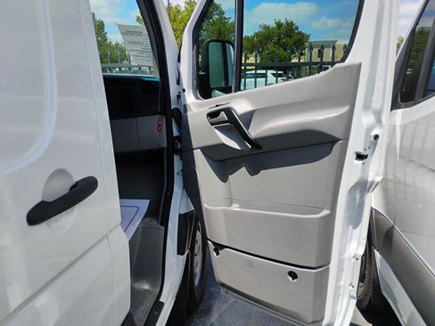 Used 2017 Mercedes-Benz Sprinter 2500 w/ Driver Comfort Package image 79