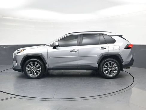 Used 2024 Toyota RAV4 XLE Premium w/ Weather Package AWD/4WD image 8