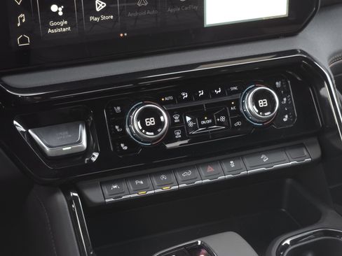 Used 2025 GMC Sierra 1500 AT4 w/ AT4 Premium Package image 17