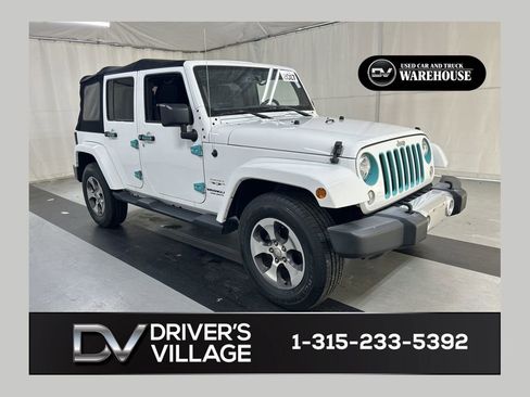 Used 2017 Jeep Wrangler Unlimited Sahara w/ Connectivity Group image 1