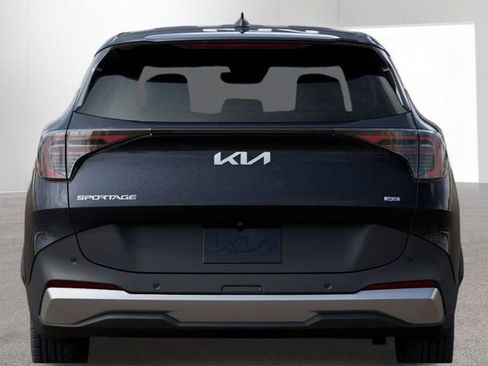 New 2026 Kia Sportage LX image 14