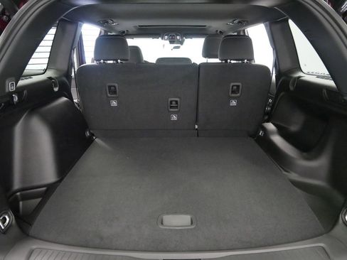 New 2025 Jeep Grand Cherokee Laredo w/ Luxury Tech Group I image 12