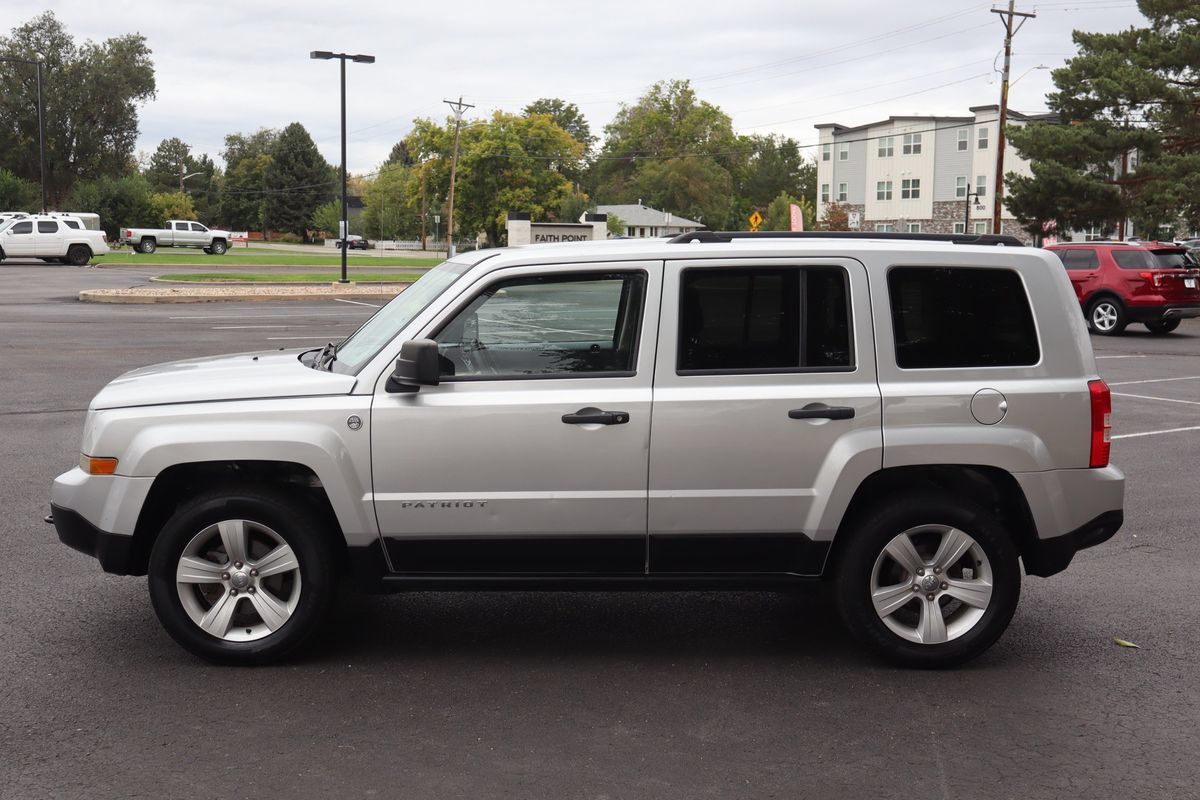 Used 2013 Jeep Patriot Sport AWD/4WD image 9