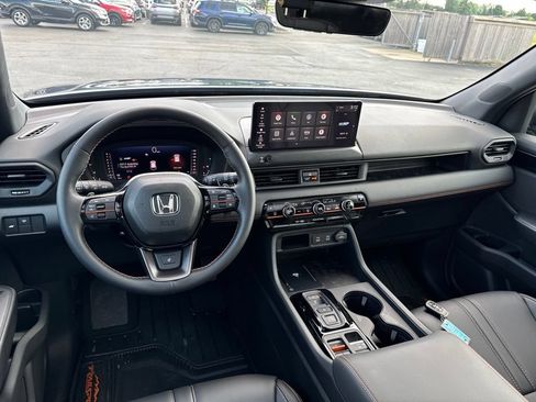 Certified 2026 Honda Pilot TrailSport image 38