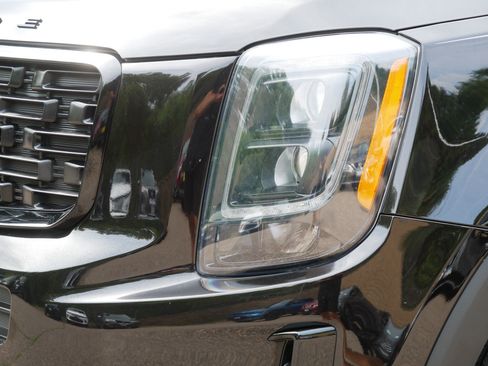 Certified 2022 Kia Telluride SX w/ SX Prestige Package AWD/4WD image 16