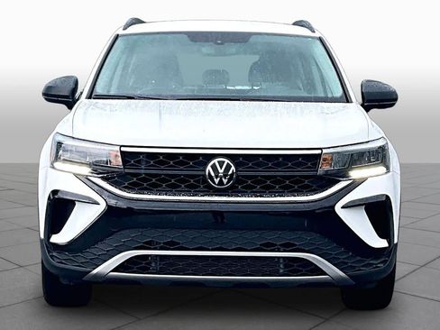 Used 2023 Volkswagen Taos S FWD image 3