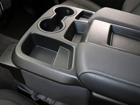 Used 2025 Chevrolet Silverado 2500 Custom w/ Custom Convenience Package image 21