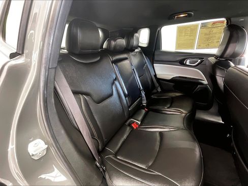 Used 2024 Jeep Compass Limited AWD/4WD image 18