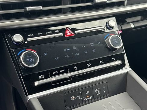 New 2026 Hyundai Santa Fe SEL FWD image 31