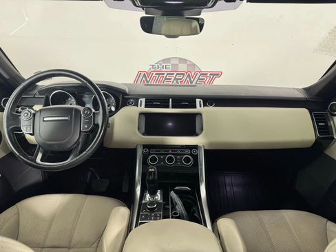 Used 2017 Land Rover Range Rover Sport HSE image 11