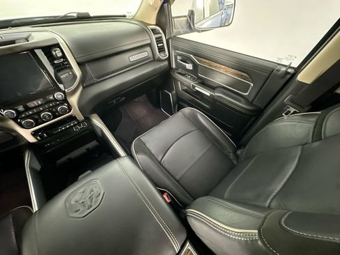 Used 2019 RAM 2500 Laramie AWD/4WD image 11