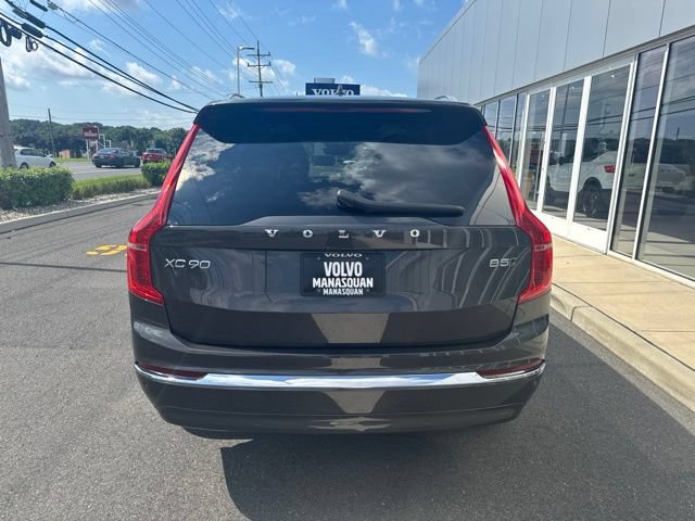 Certified 2024 Volvo XC90 B5 Plus AWD/4WD image 4