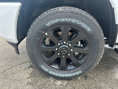 New 2026 RAM 2500 Big Horn AWD/4WD image 34
