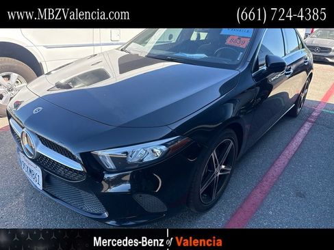Used 2022 Mercedes-Benz A 220 image 1
