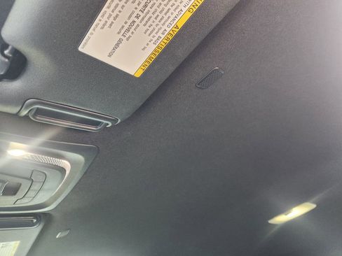 Used 2025 Toyota Corolla SE w/ SE Package image 26