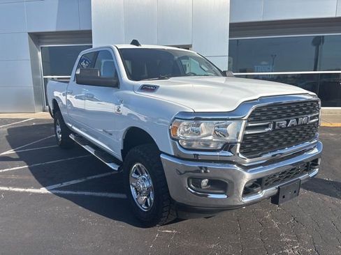 Used 2022 RAM 2500 Big Horn w/ Cold Weather Group image 2