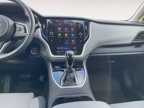 Used 2022 Subaru Outback Premium image 11