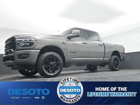 New 2026 RAM 2500 Laramie AWD/4WD image 47