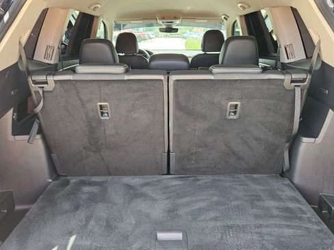 Used 2024 Volkswagen Atlas SE FWD image 27