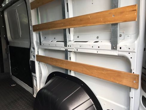 Used 2025 RAM ProMaster 2500 w/ U-Haul Equipment Group FWD image 22