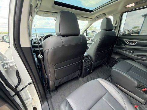 New 2026 Subaru Ascent Limited AWD/4WD image 15