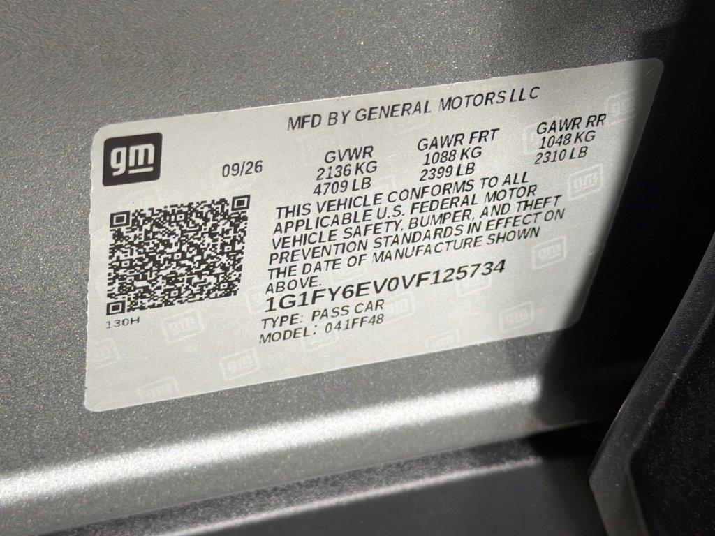 New 2027 Chevrolet Bolt LT w/ Super Cruise Package FWD image 31