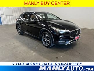 Used 2018 INFINITI QX30 Premium w/ Navigation Package AWD/4WD video 1