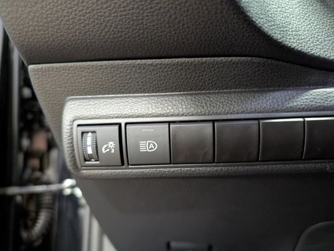 Used 2024 Toyota Corolla LE image 19