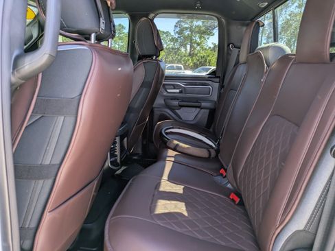 Used 2021 RAM 1500 Big Horn image 12