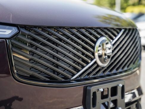 New 2026 Volvo XC90 B6 Ultra w/ Lounge Package image 11