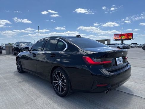 Used 2021 BMW 330i Sedan w/ Premium Package image 5