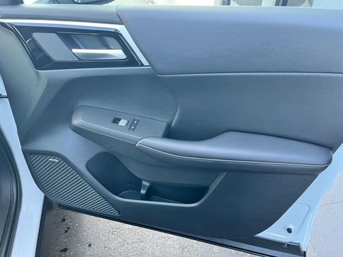New 2026 Mitsubishi Outlander Trail Edition AWD/4WD image 27