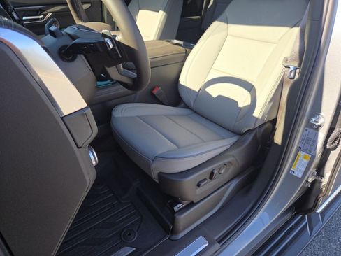 New 2026 GMC Yukon XL Elevation image 29