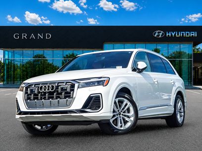 Used 2025 Audi Q7 3.0T Premium Plus