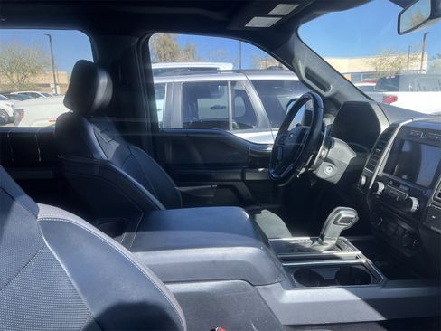 Used 2018 Ford F150 Raptor w/ Equipment Group 801A Mid image 4