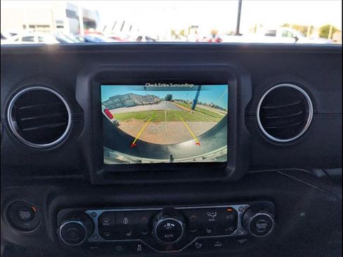 Used 2021 Jeep Wrangler Unlimited Rubicon 4xe w/ Cold Weather Group image 11