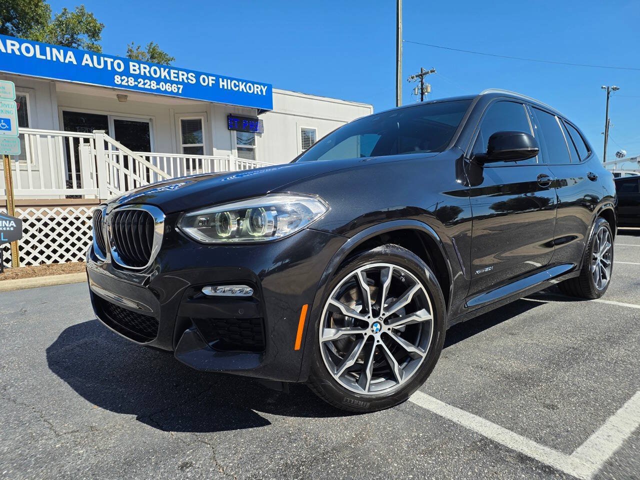 Used 2018 BMW X3 xDrive30i w/ M Sport Package AWD/4WD image 2
