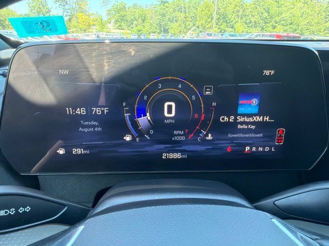 Used 2024 Chevrolet Traverse LT w/ LPO, Floor Liner Package FWD image 16
