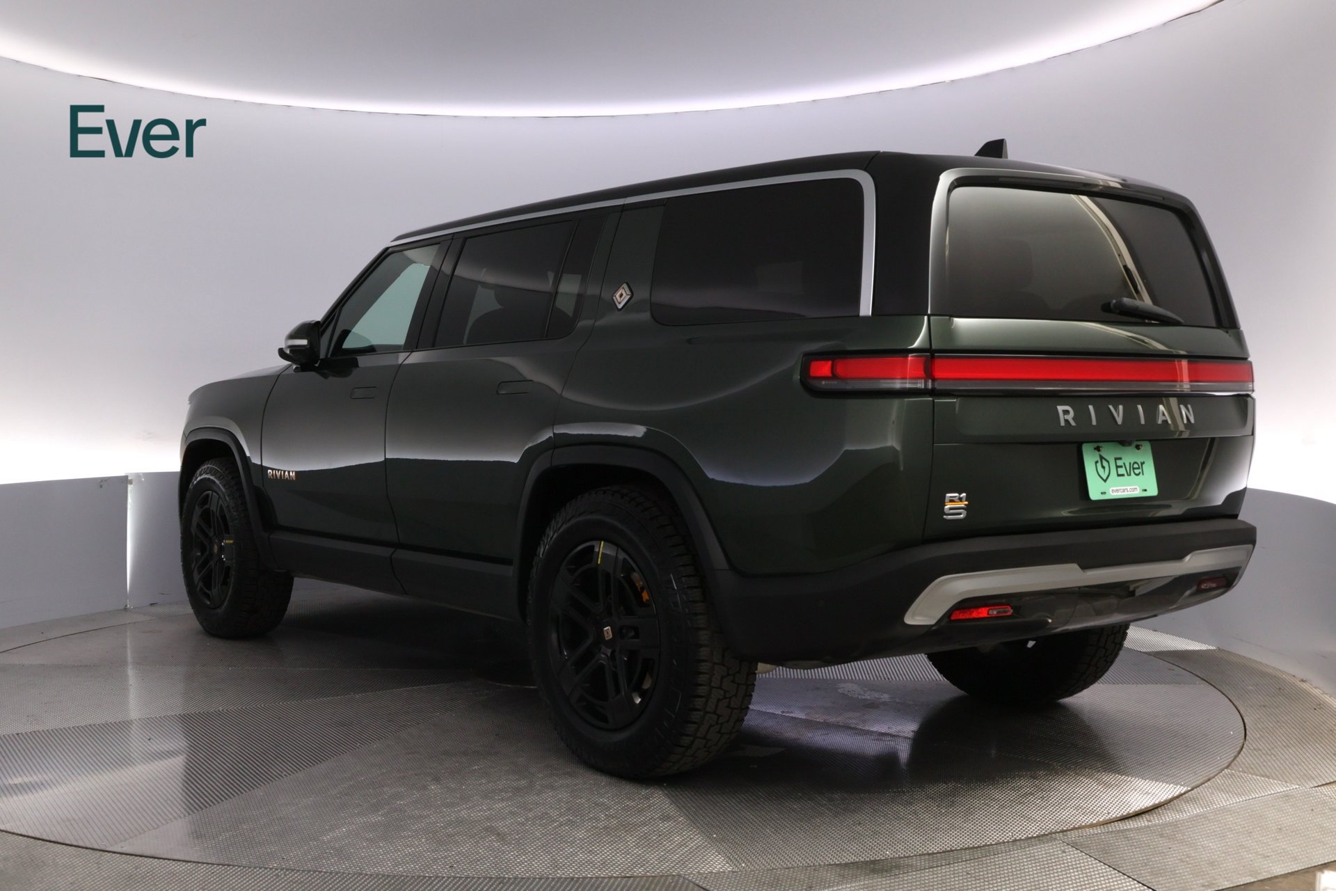 Used 2023 Rivian R1S Adventure Quad AWD/4WD image 17