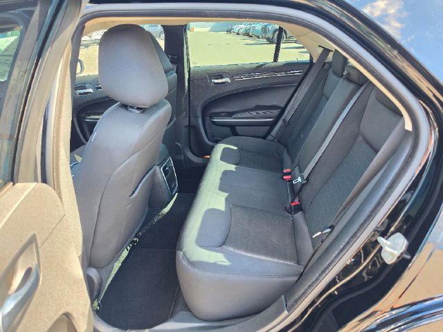 Used 2023 Chrysler 300 Touring w/ Sport Appearance Package RWD image 22
