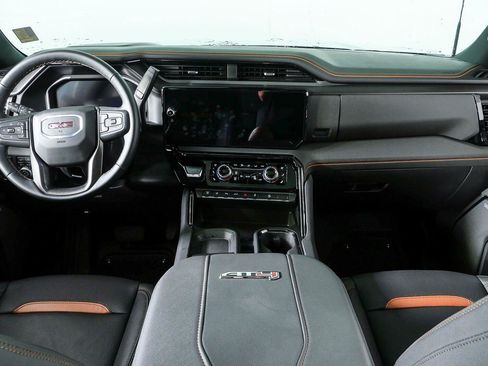 Certified 2026 GMC Sierra 2500 AT4 w/ AT4 Premium Plus Package AWD/4WD image 19