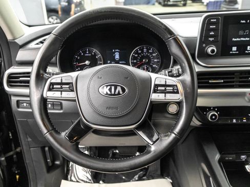 Used 2021 Kia Telluride LX image 24