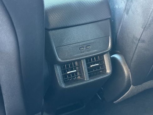Used 2025 Chevrolet Equinox LT w/ Convenience Package II AWD/4WD image 13