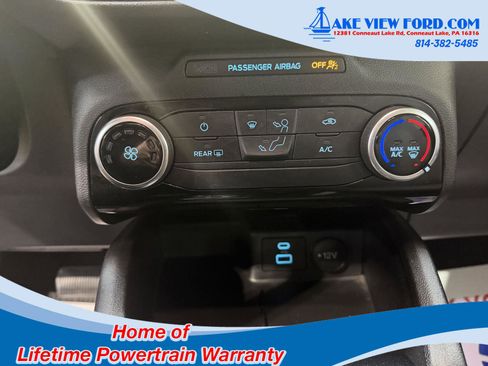 Used 2022 Ford Escape SE AWD/4WD image 17