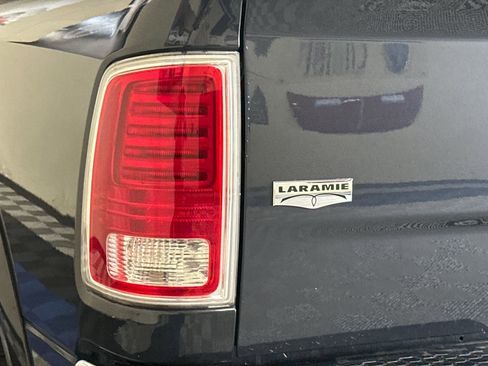 Used 2017 RAM 1500 Laramie image 42