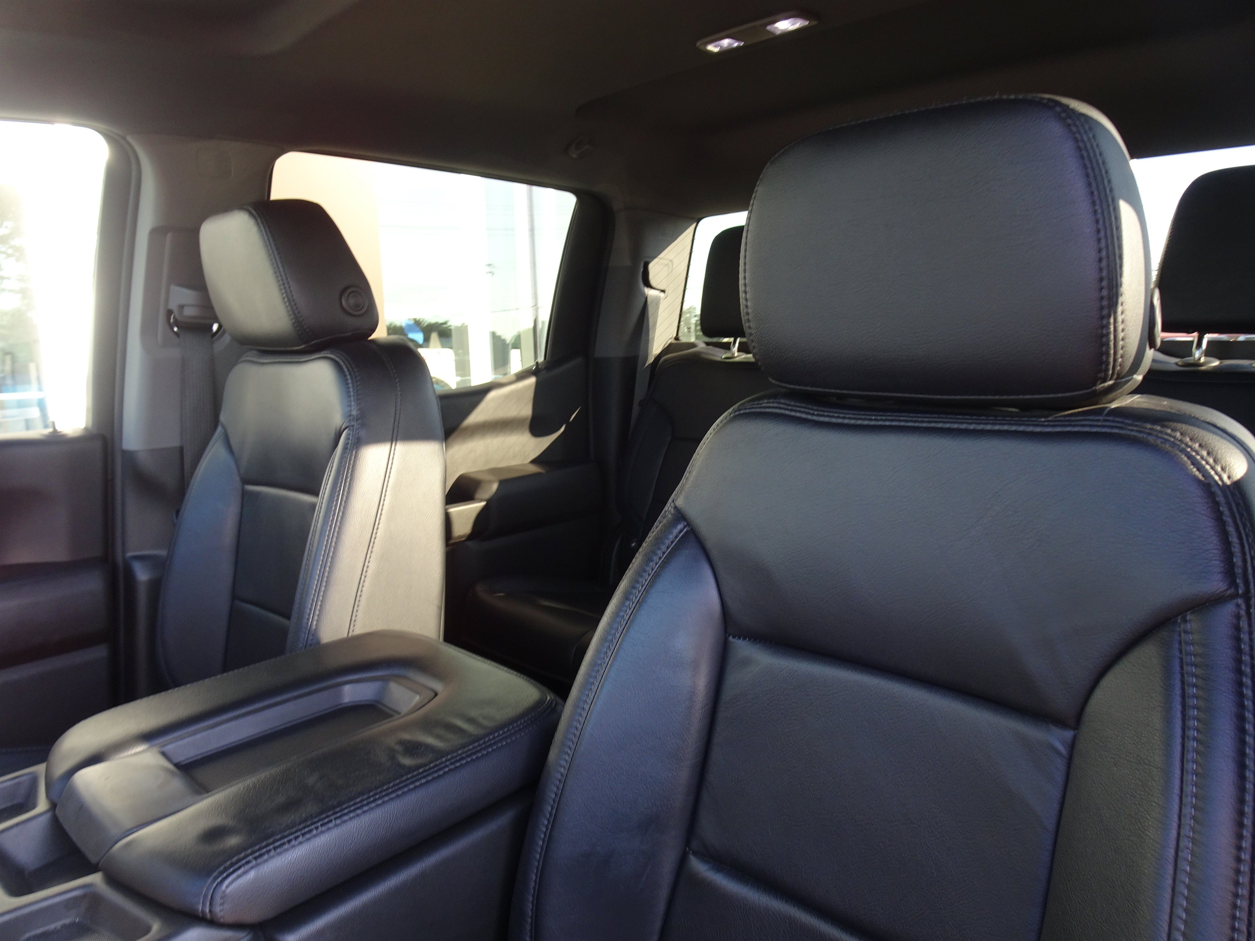Used 2022 Chevrolet Silverado 1500 Custom AWD/4WD image 12
